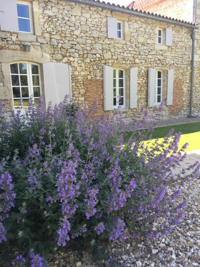 Bed and Breakfast La Girarde Saint-Quentin-de-Caplong Exterior foto